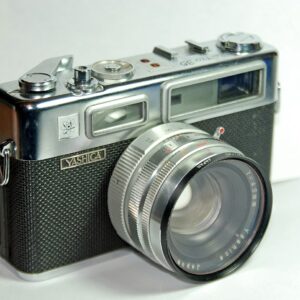 Yashica_Electro_35 Yashica Electro 35